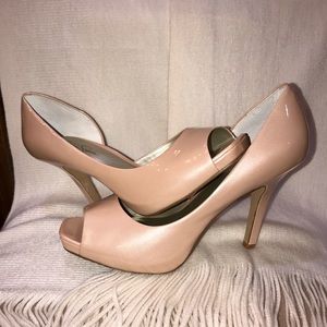Jessica Simpson peep toe heels